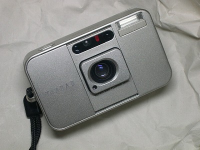 コンパクトカメラ：フジフィルム ティアラ2ついて その1