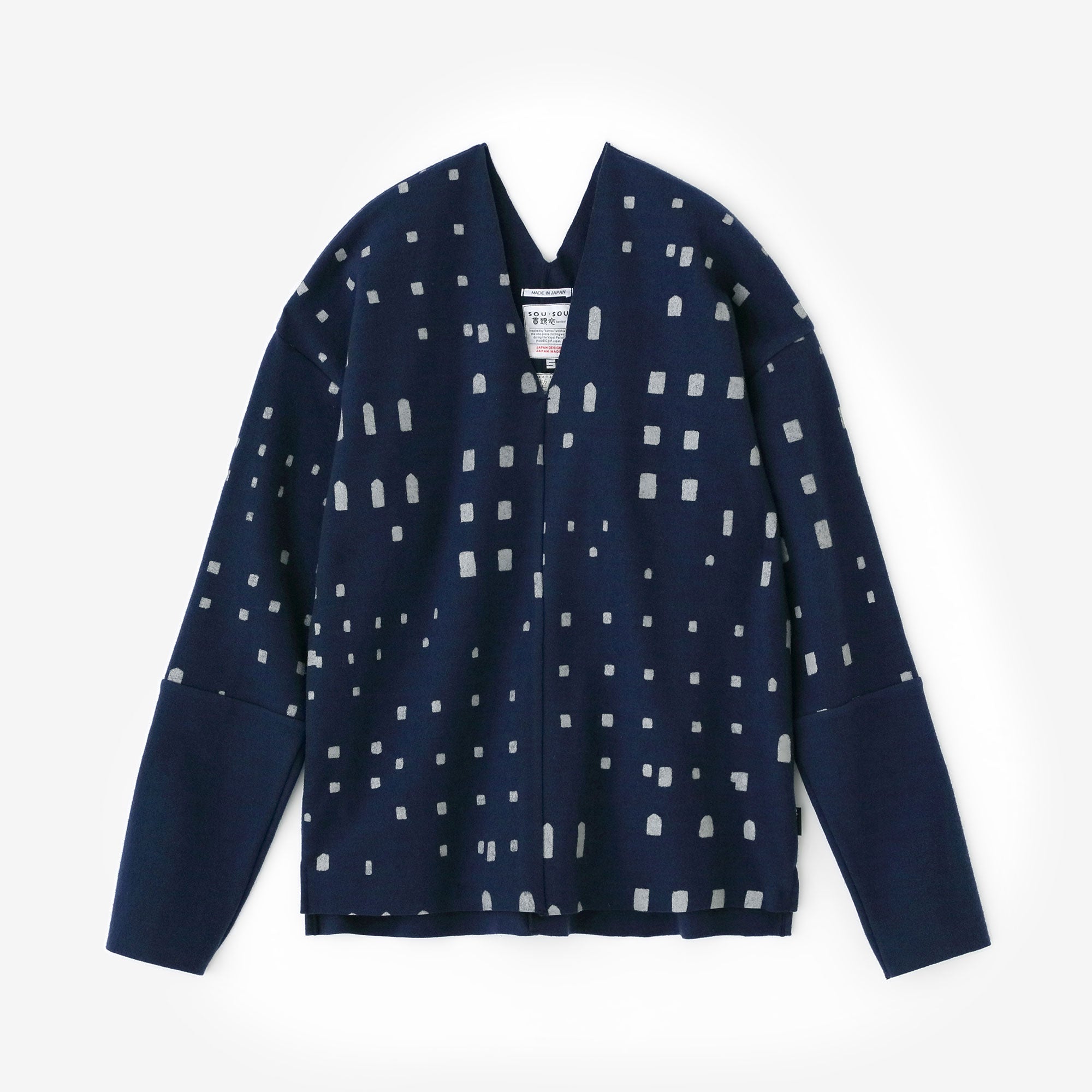 違い袖貫頭衣（秋冬）