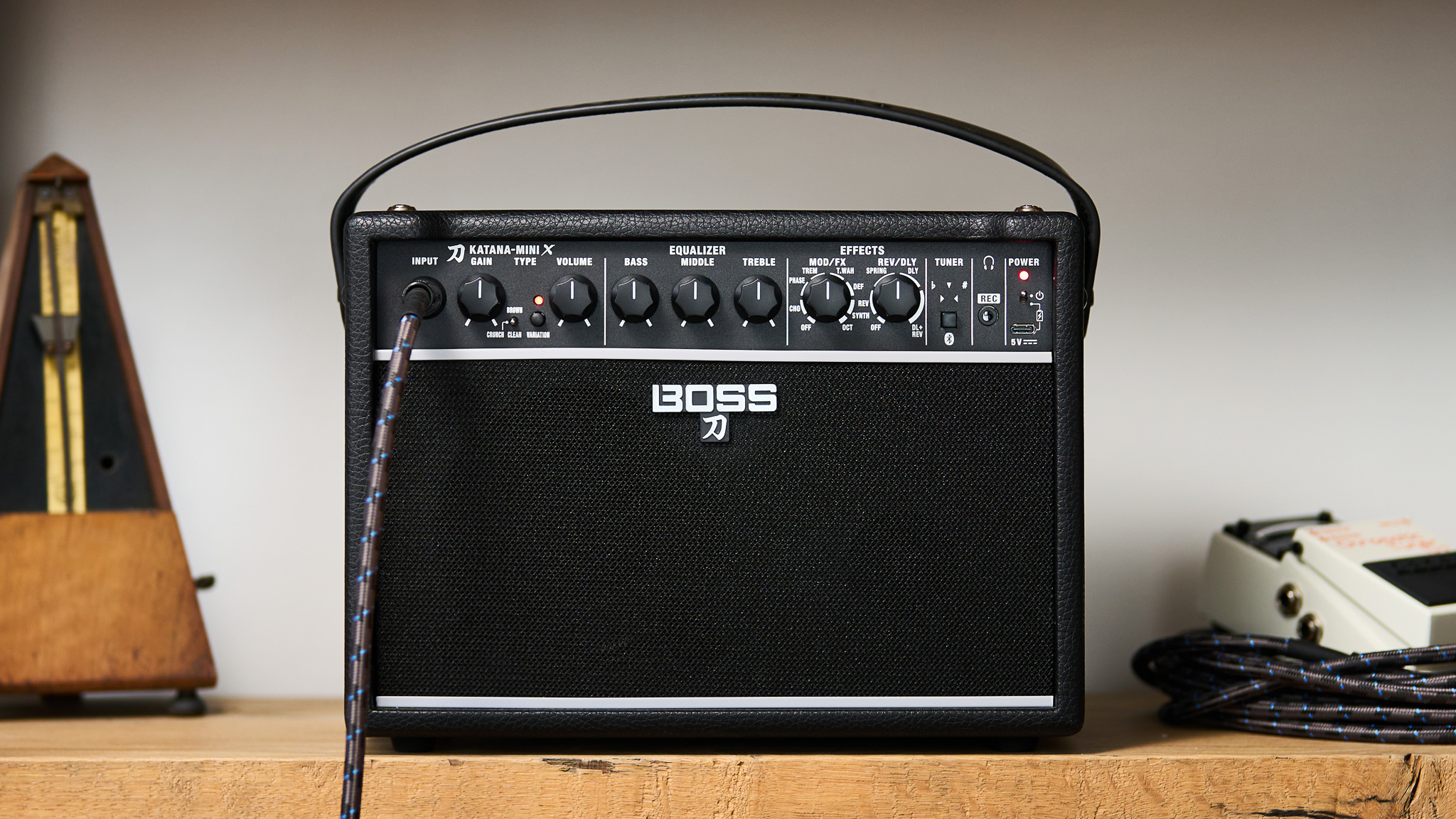 ギタリストがKATANA MINI Xを必要とする10の理由 - BOSS Articles
