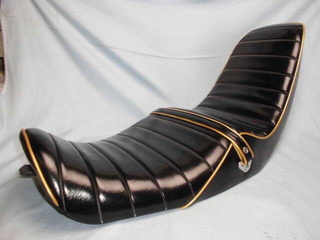 Yahoo!オークション -「zrx400 三段シート」の落札相場・落札価格