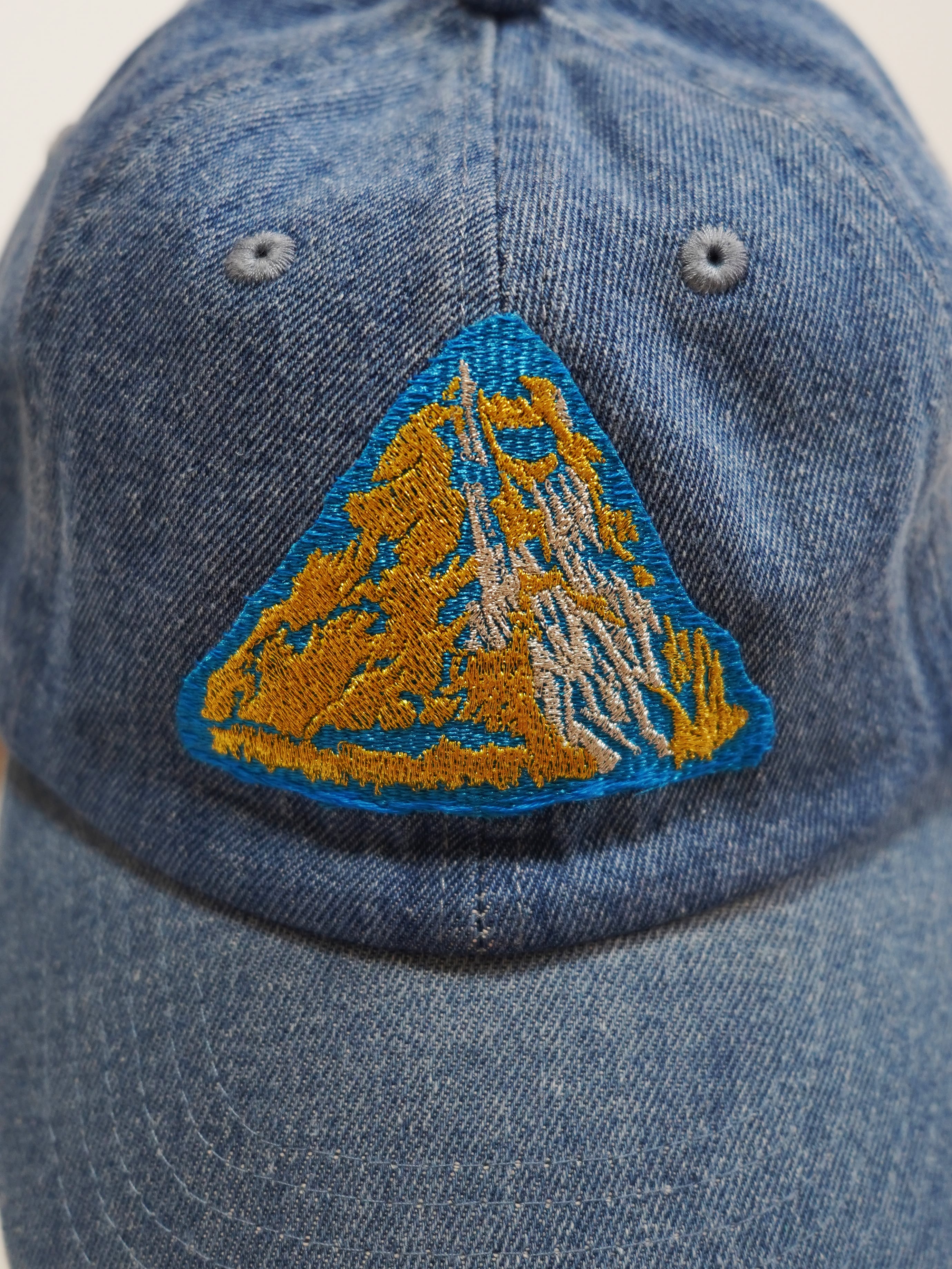 The top of mountain EVEREST』キャップ | 二宮佐和子 / SAWAKO