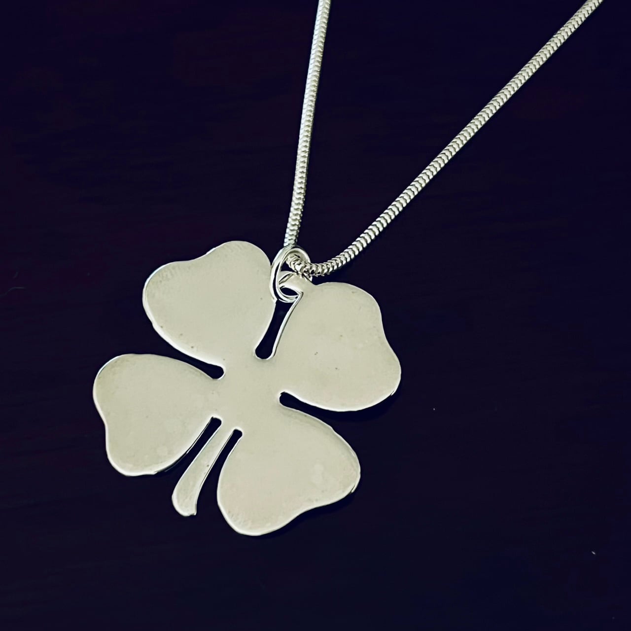 VINTAGE TIFFANY & CO. Four Leaf Clover Pendant Long Necklace