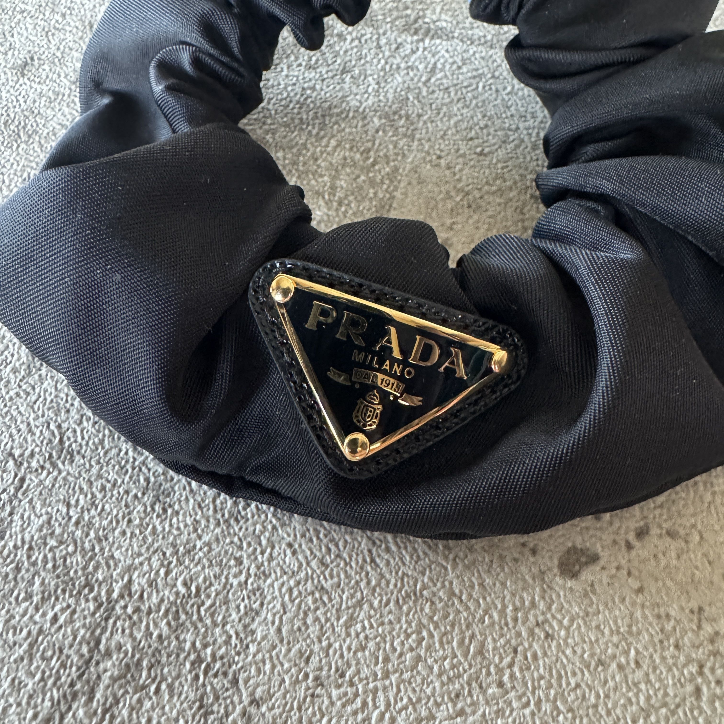 関税負担なし】PRADA プラダ Re-Nylon シュシュ (PRADA/ヘア