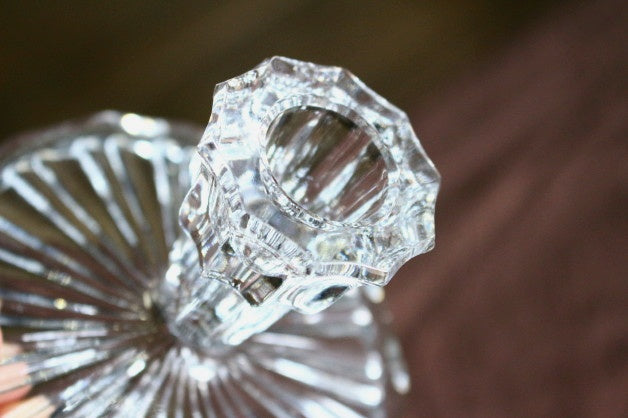 安定感のあるペアキャンドルスタンド（燭台） イギリスアンティーク