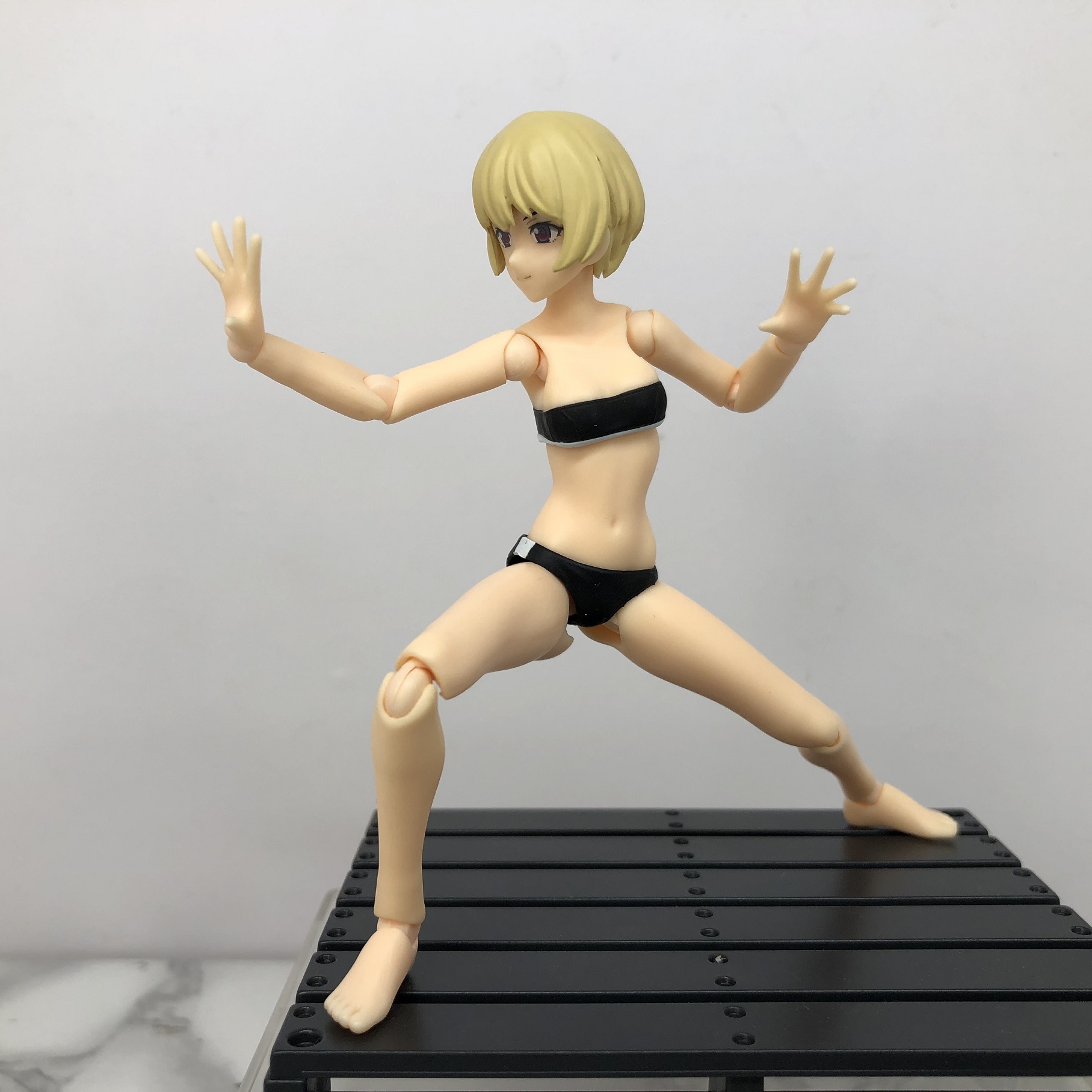 figma Styles【女性body 《ユウキ 》with テックウェアコーデ】 ②