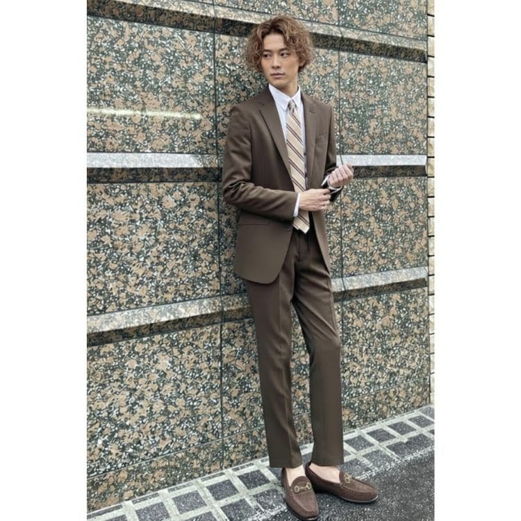 オールシーズン】洗える2釦ノータックスーツ カーキ ※パンツ裾上げ済み