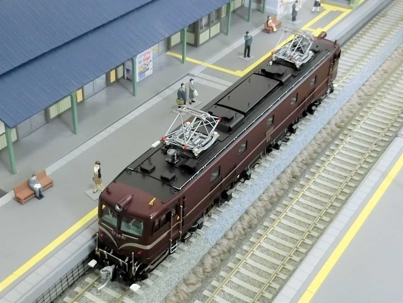 天賞堂の真鍮製EF58-61号機単機入線 | HOゲージの世界へようこそ