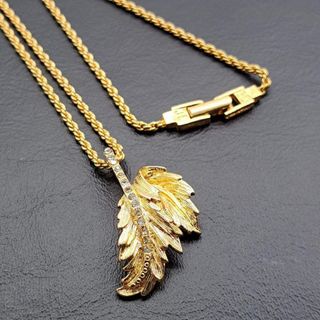 GIVENCHY（ネックレス）のフリマアイテム一覧