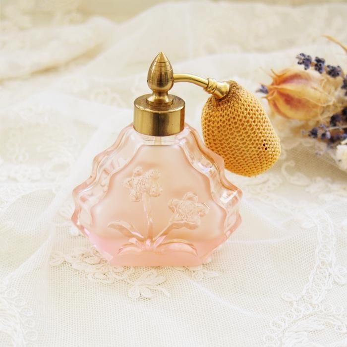 ピンクガラス お花模様 ポンプつき アトマイザー パフュームボトル