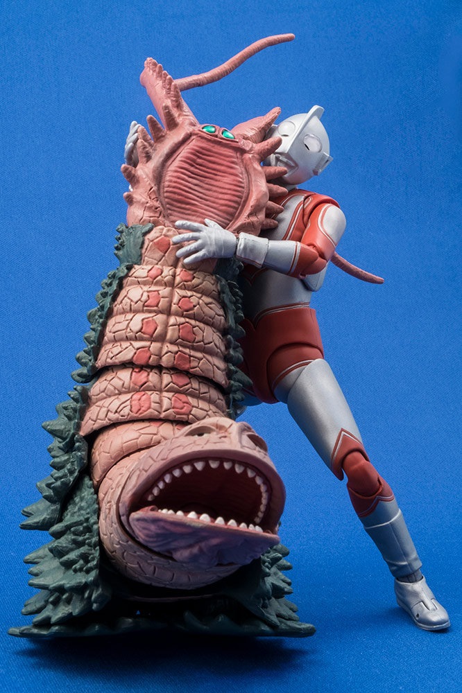 明日6月23日(土)発売！「S.H.Figuarts ツインテール」製品サンプル