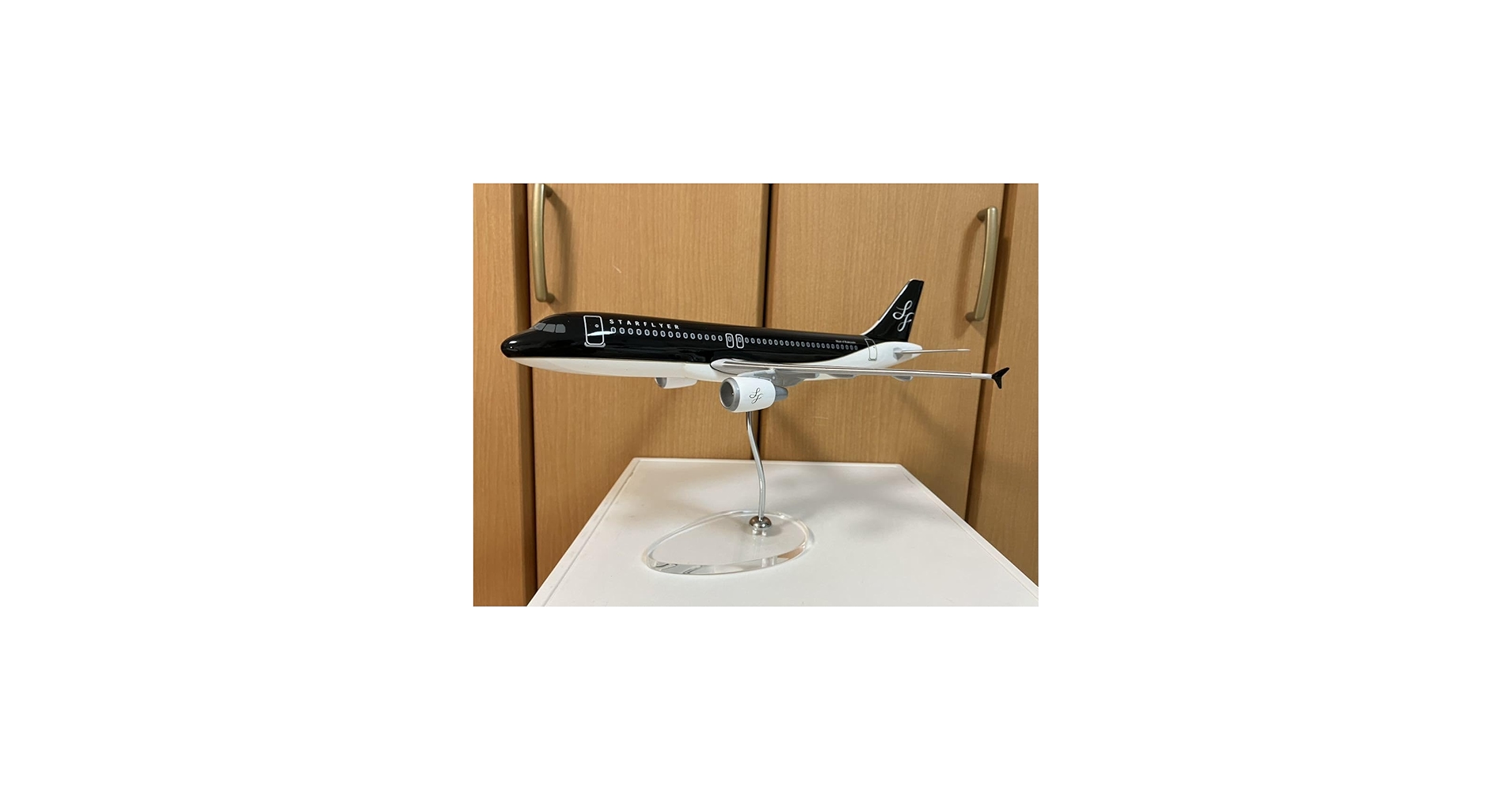 Amazon | 備品 1/100 スターフライヤー STARFLYER A320 模型 飛行機