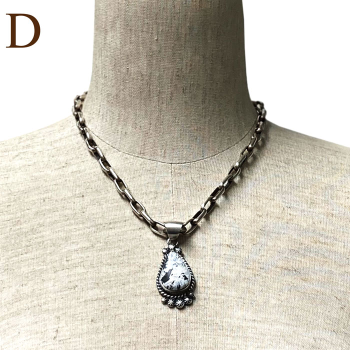 インディアンジュエリー ナバホ ホワイトバッファロー ペンダント