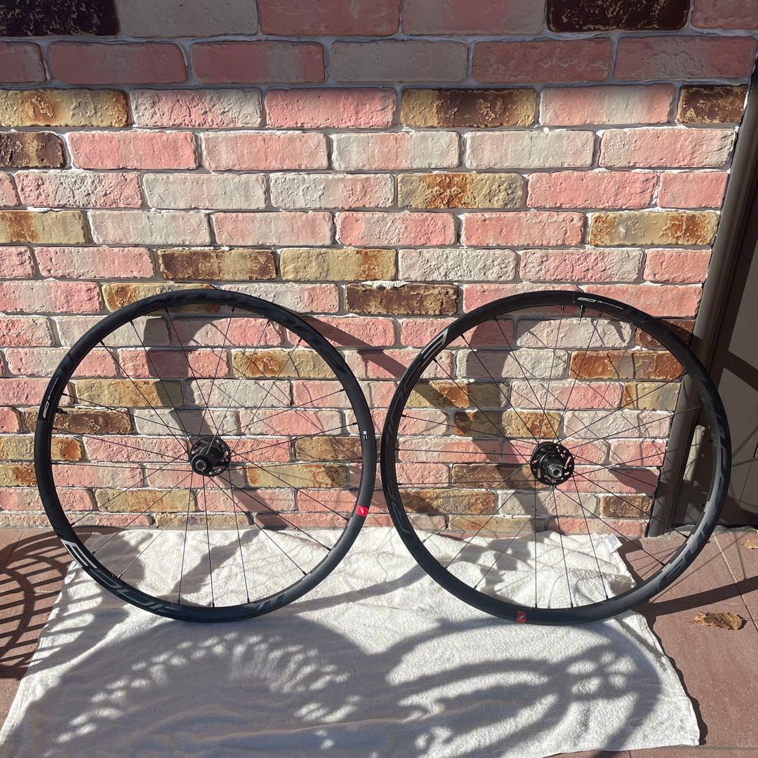 フルクラム　レーシング3DB レーシング3 DB ディスクブレーキ| フルクラム（FULCRUM）ホイールの