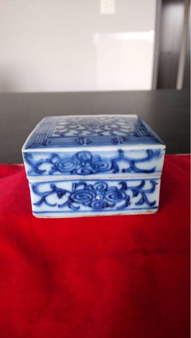 中国　香合　清朝時代　青華 中国 香合 清朝時代 青華 中国 香合 清朝時代 青華