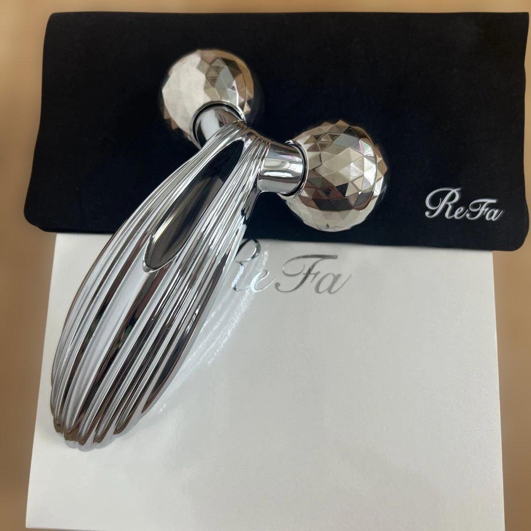 ほぼ未使用、美品　リファカラットレイ Refa CARAT RAY ReFa（リファ） 国内正規品 MTG ReFa CARAT RAY リファカラットレイ RF