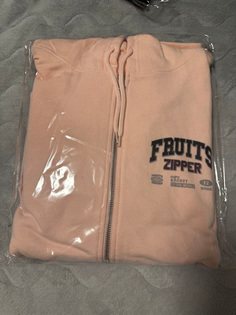松本かれん 推しアピ hoodie FRUITS ZIPPER パーカー 松本かれん 推しアピ hoodie FRUITS ZIPPER フーディー FC - メルカリ