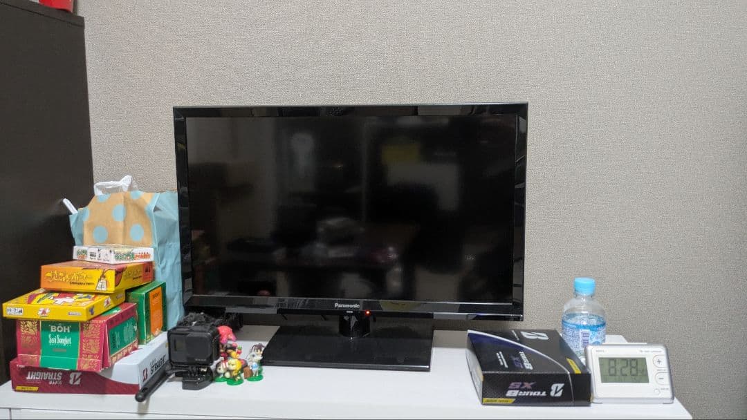 【Panasonic 液晶テレビ 24V型 TH-24H300 ビエラ】 Amazon | パナソニック 24V型 液晶テレビ TH-24H300 ビエラ