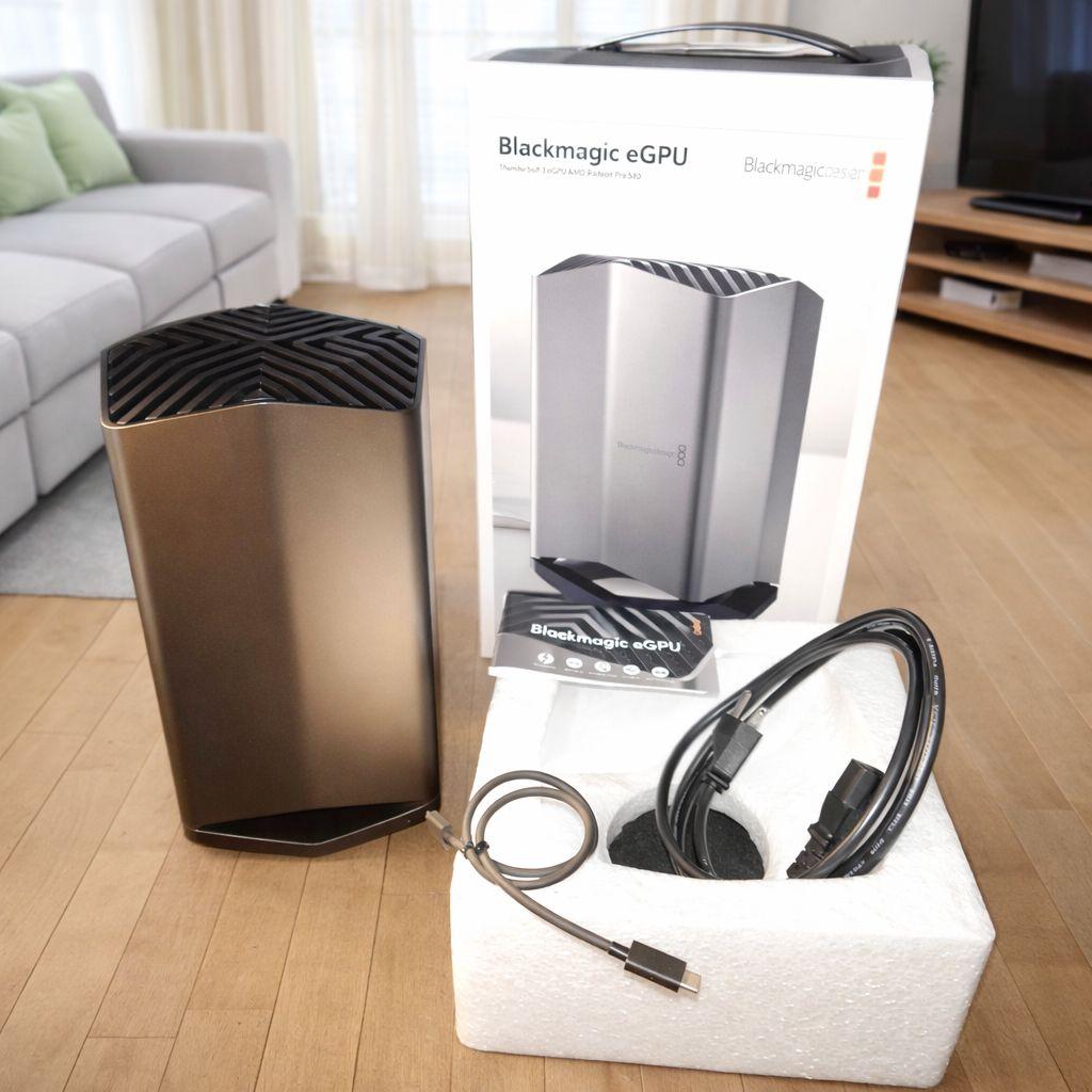 外付けGPU グラボ eGPU Blackmagic design RX580 - メルカリ