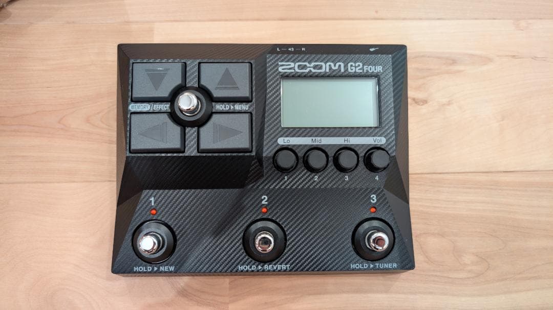 ZOOM G2 FOUR マルチギターエフェクター Amazon.co.jp: ZOOM ズーム G2X FOUR ギターマルチエフェクター ペダル
