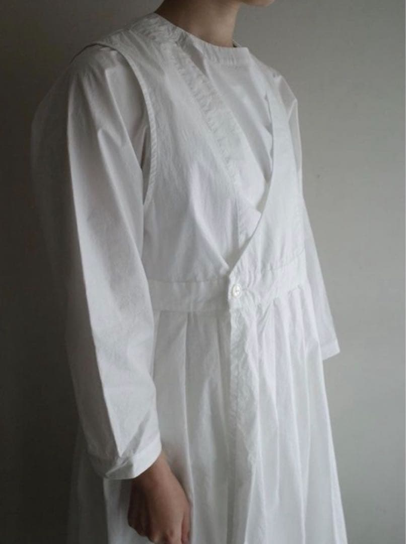 【新品・訳あり】chicuchicu5/31 山中とみこ/エプロンスカート 山中とみこの大人のふだん着 CHICU+CHICU 5/31 | 山中 とみこ |本