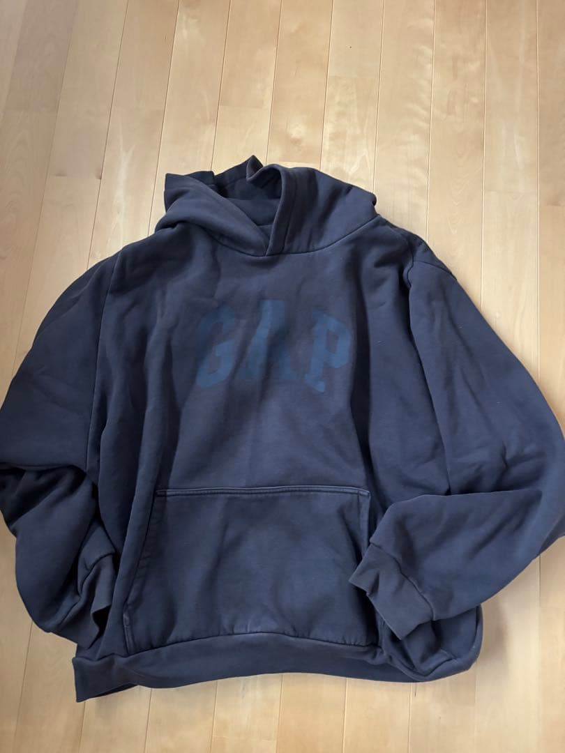 Yeezy gap balenciaga バレンシアガ　パーカー Buy Yeezy Gap Engineered by Balenciaga Padded Hoodie 'Black