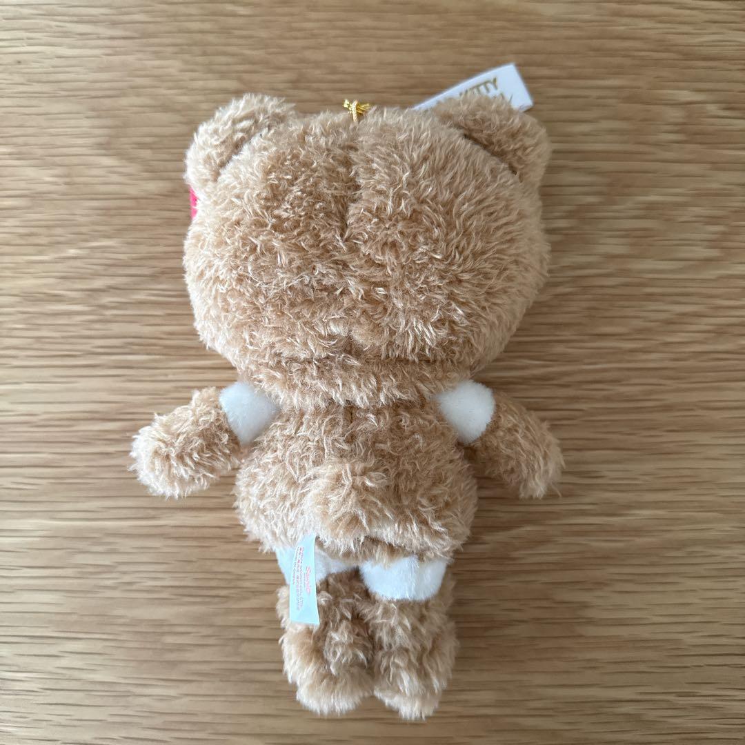 ハローキティ展 マスコットホルダー くまスーツ - メルカリ