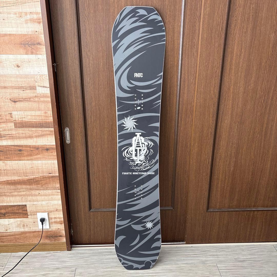 スノーボード 24-25 FNTC CAT 159cm 即納】メンズ スノーボード 板 型落ち 旧モデル 159cm FNTC CAT GREY