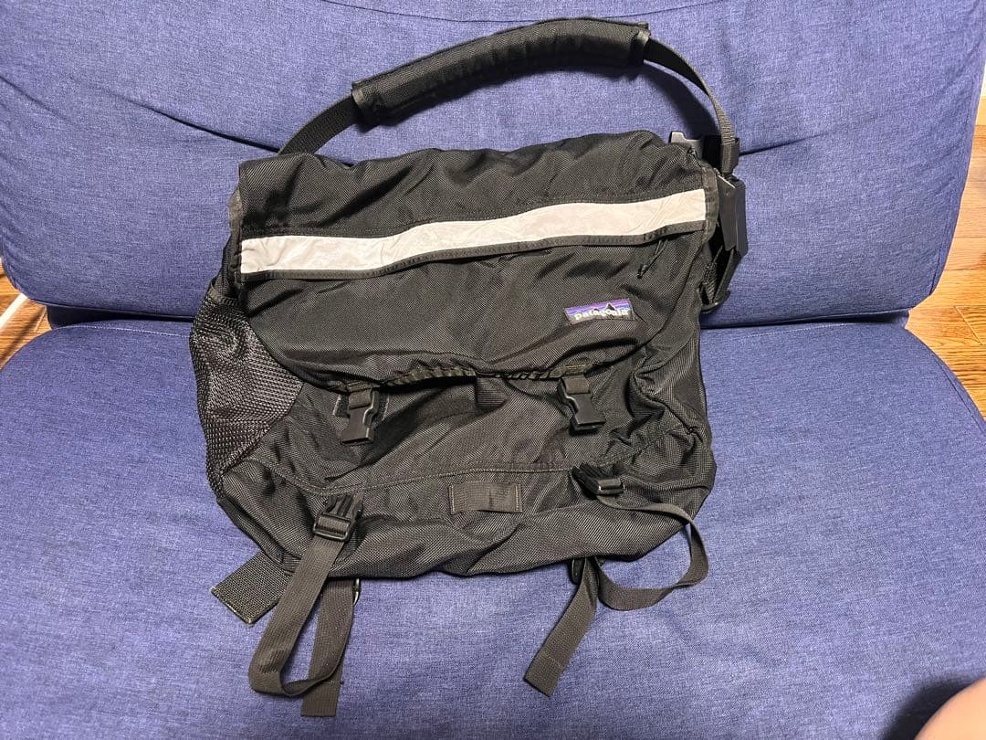 y2k パタゴニア クリティカルマス メッセンジャーバッグ ブラック 725 2026年最新】パタゴニアクリティカルマスバッグの人気アイテム - メルカリ