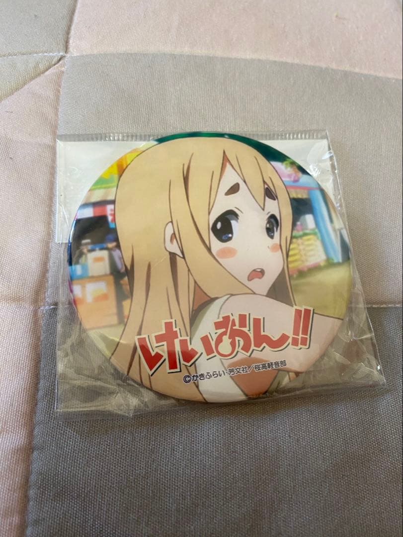 激レア　けいおん　紬　缶バッジ Amazon | CHENGZI けいおん! バッジセット 缶バッジ 平沢唯 秋山澪