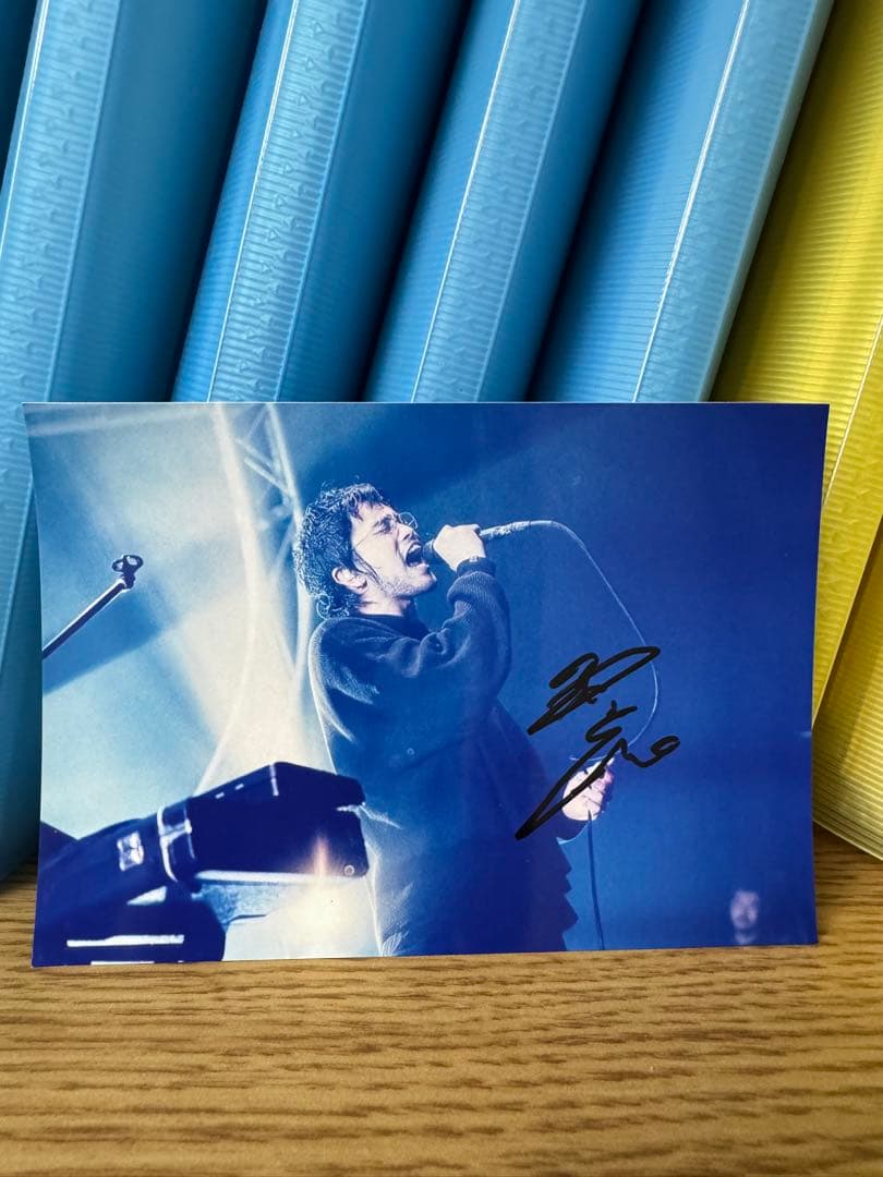 King Gnu 井口理 直筆サイン入り写真 キングヌー 常田大希 新井和輝 King Gnu 新井和輝 直筆サイン A4パネル 証拠もあり！井口理 常田大希