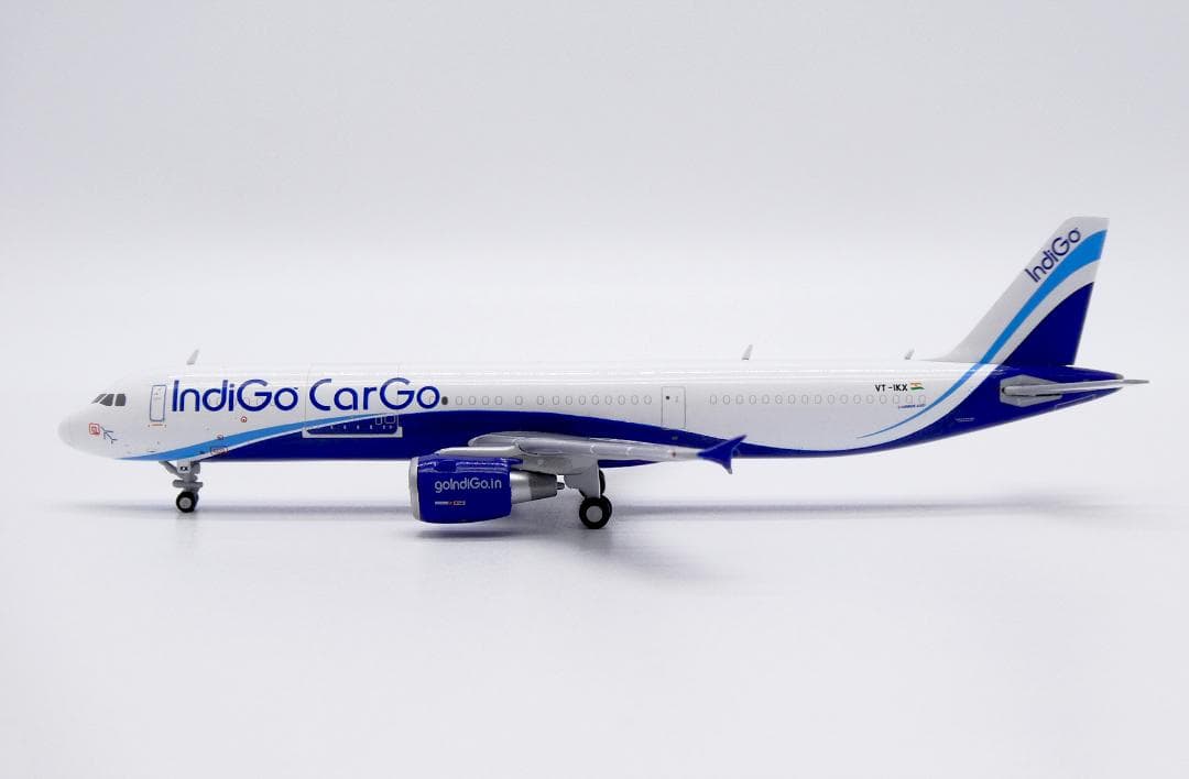 インディゴカーゴ A321P2F VT-IKX 1/400 XX40175 Indigo Cargo A321(P2F) VT-IKW – Airplane Model SG