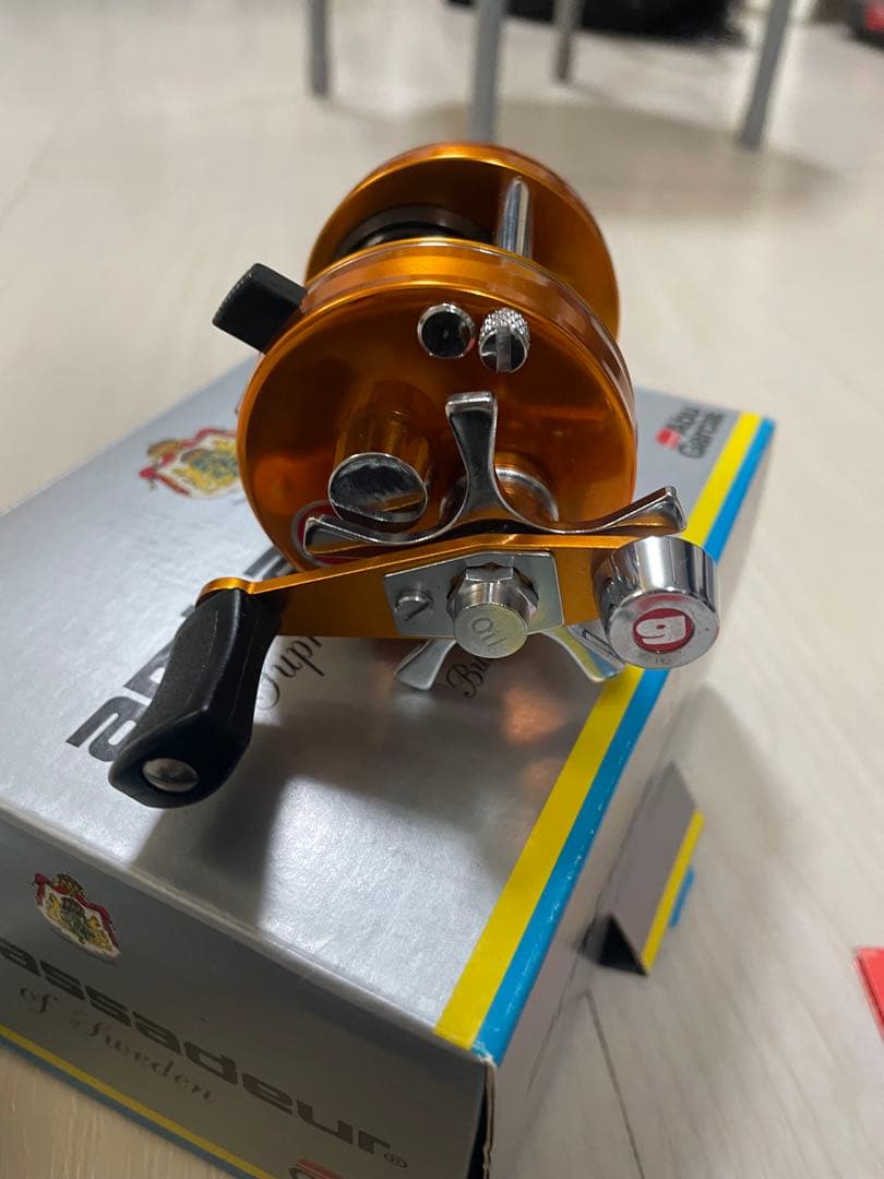 《限定品》ABU アンバサダー2500c サンセットオレンジ　【新品・未使用】